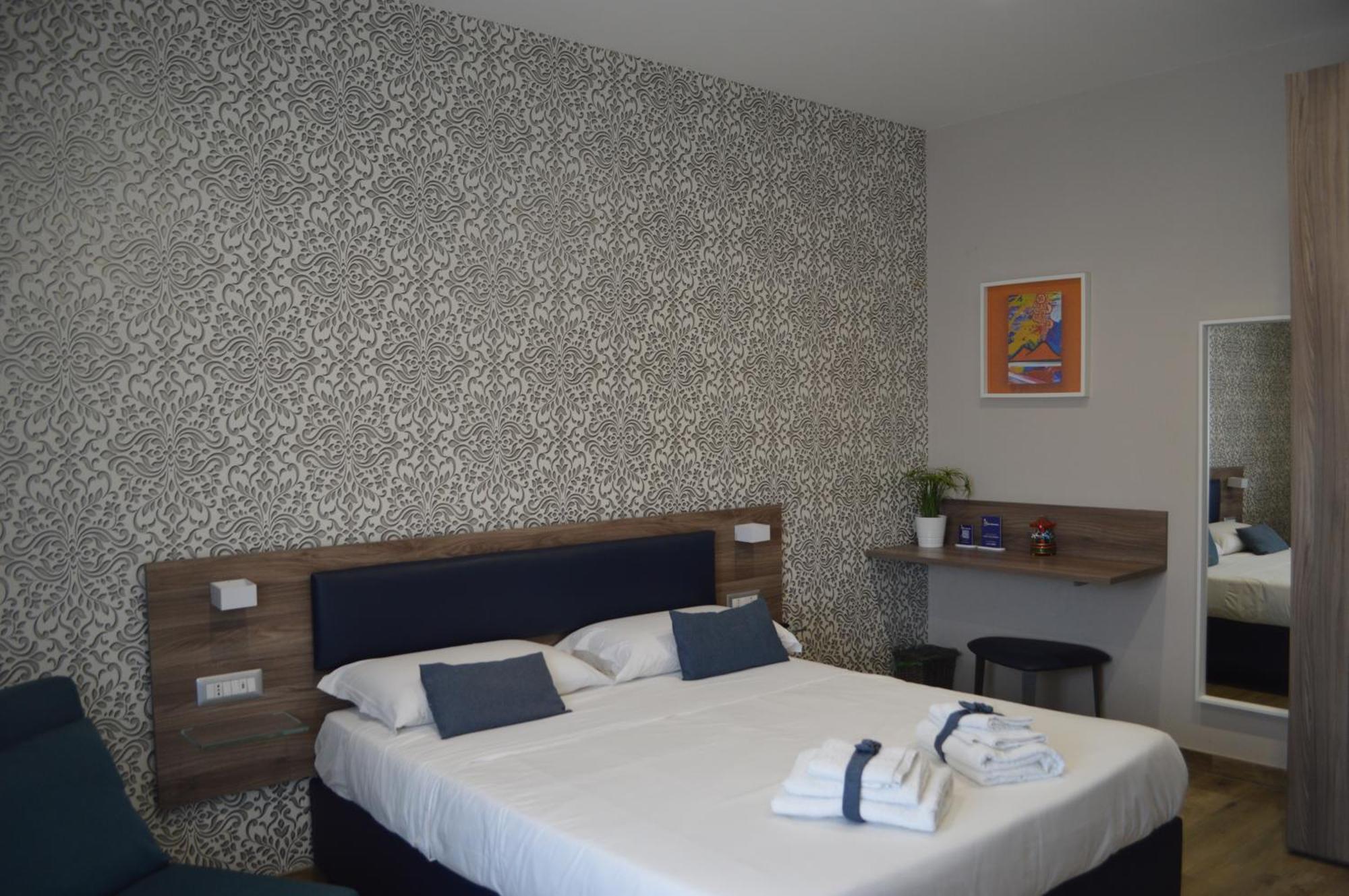 Famalu Apartments Naples Exterior photo